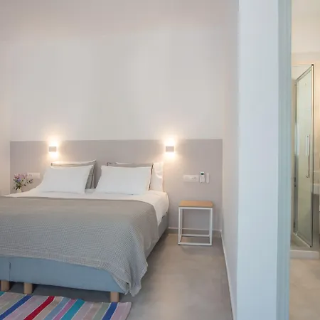 Nautilus Apartments-suites 4*