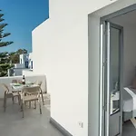 Nautilus Apartments-suites Апарт-отель