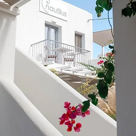 Nautilus Apartments-suites 4* Парос
