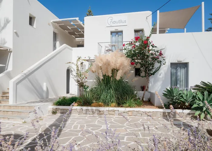 Ξενοδοχείο με διαμερίσματα Nautilus Apartments-suites Πάρος