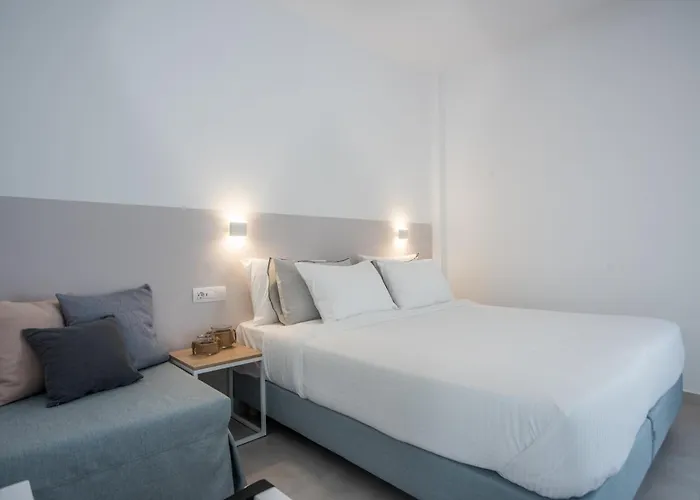 Ξενοδοχείο με διαμερίσματα Nautilus Apartments-suites 4*