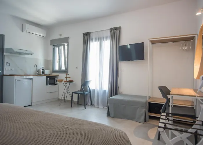 Nautilus Apartments-suites Πάρος